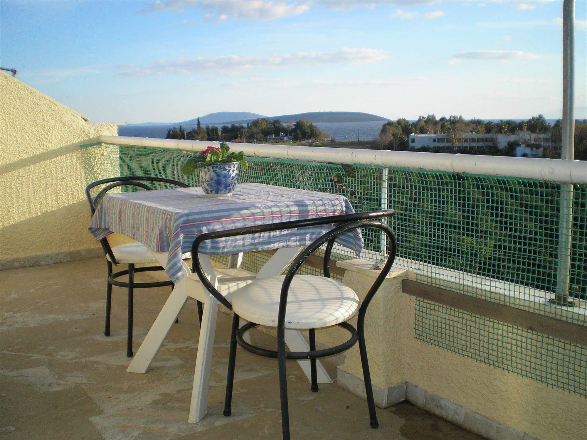 Christina Apartments Drepano  Extérieur photo